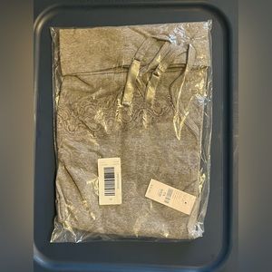 5x gray lace trim cami